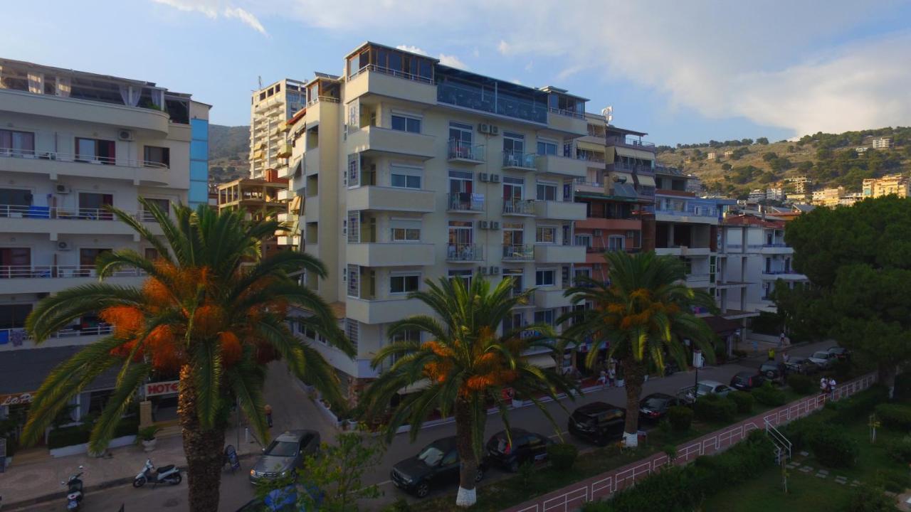 Republika Hotel Sarande Ngoại thất bức ảnh