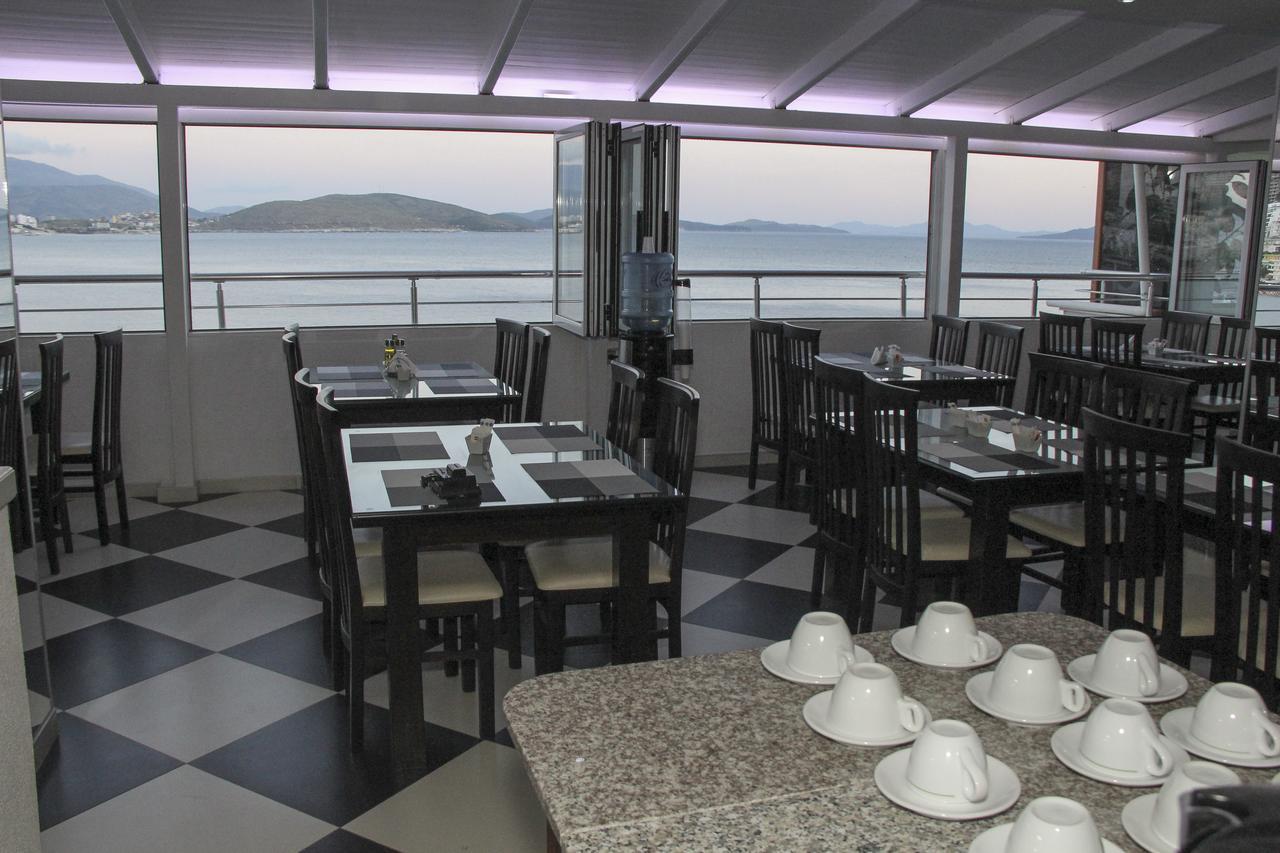 Republika Hotel Sarande Ngoại thất bức ảnh